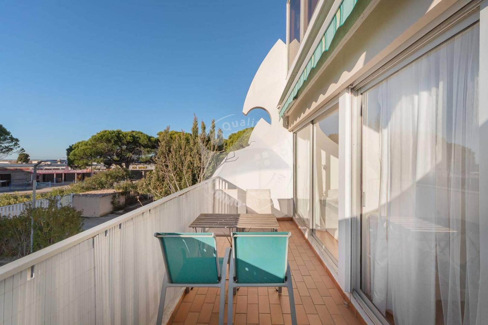 Appartamento AS11677 - Marina de type p3 avec parking privé et appontement Le Grau-du-Roi Esterno foto