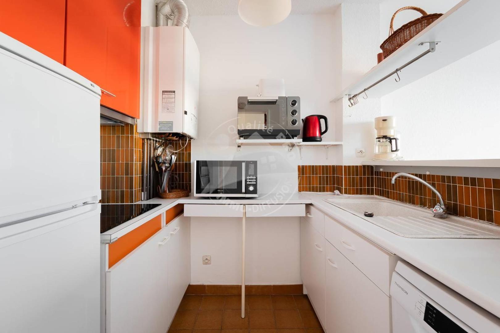 Appartamento AS11677 - Marina de type p3 avec parking privé et appontement Le Grau-du-Roi Esterno foto